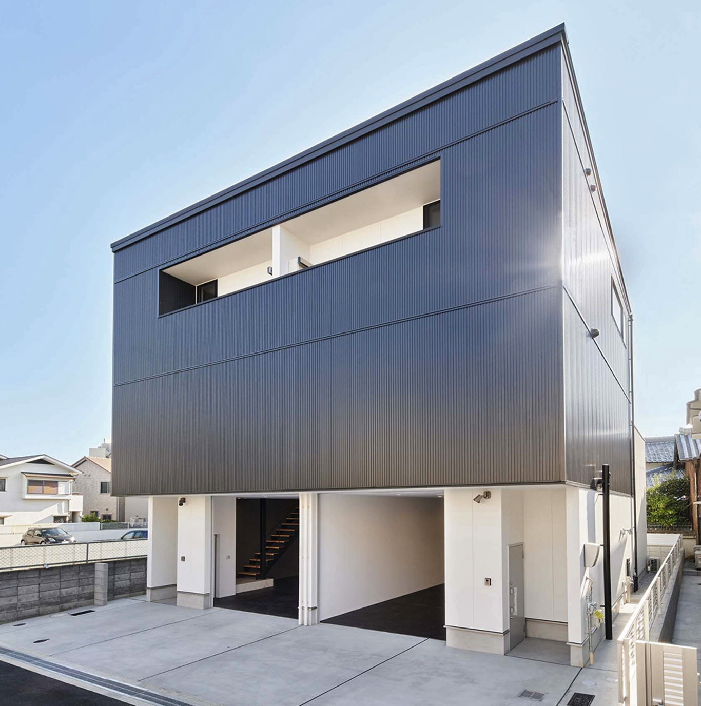 シュプリーム曽根